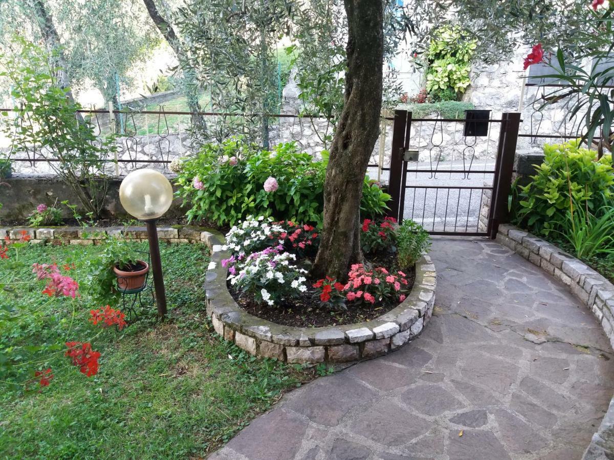 Aldinhaus Appartement Brenzone sul Garda Buitenkant foto